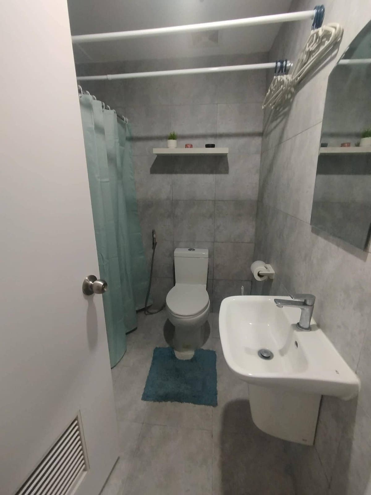 𝗙𝗢𝗥 𝗥𝗘𝗡𝗧 | ₱𝟭𝟵,𝟱𝟬𝟬 / Month (including condo dues) | 𝗦𝗧𝗨𝗗𝗜𝗢 - photo 4