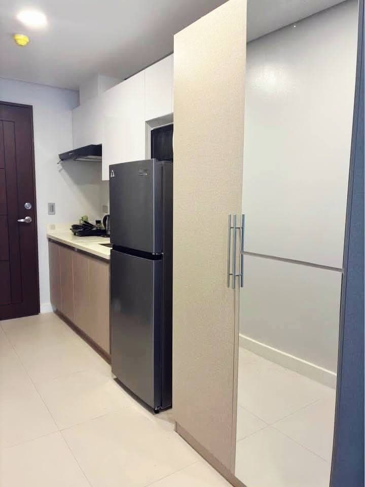 𝗙𝗢𝗥 𝗥𝗘𝗡𝗧 | Fully Furnished Studio in Cebu IT Park – Only ₱28K/month! 🏙️✨ - photo 13