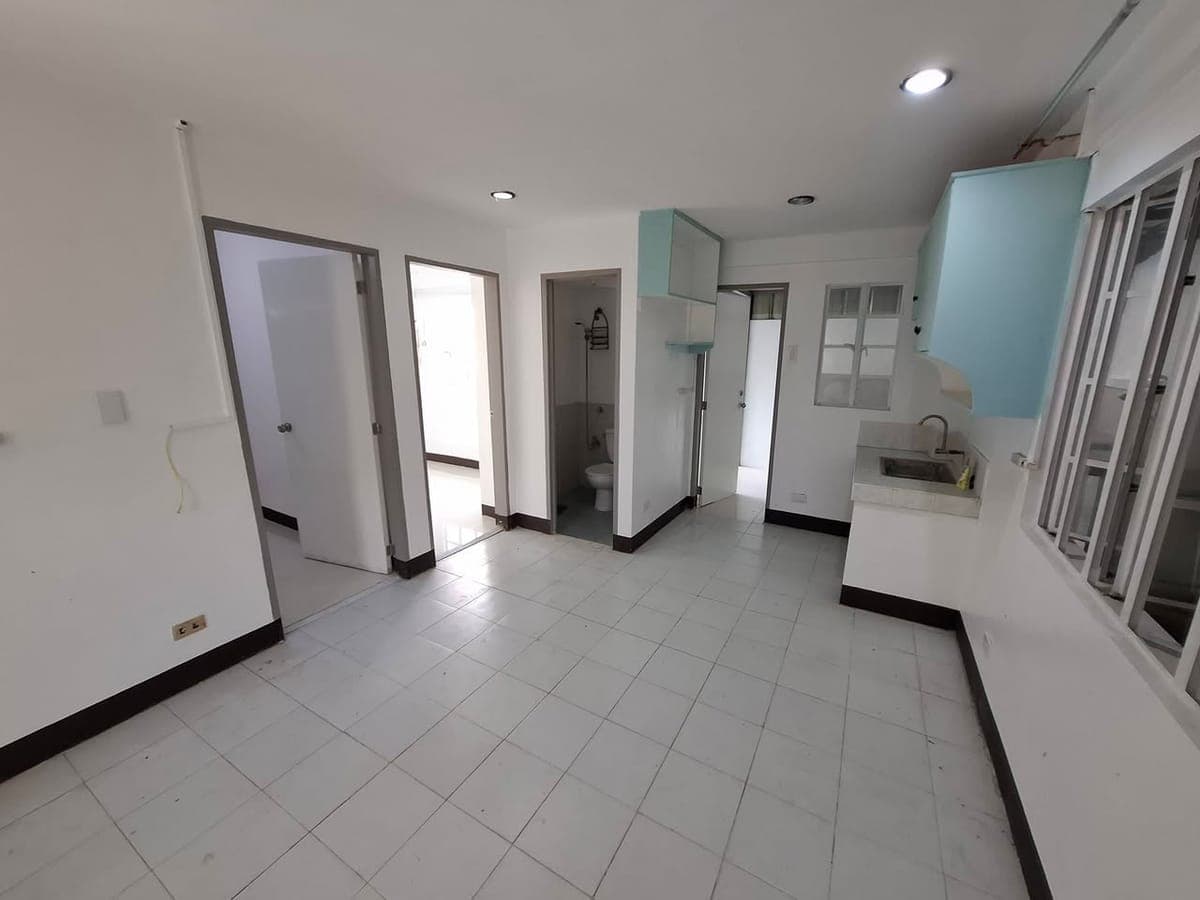 2 Bedrooms House for rent near Uptown Cagayan de Oro — Bungalow House, Big Dirty kitchen, Gated, and Pet-friendly. - photo 2