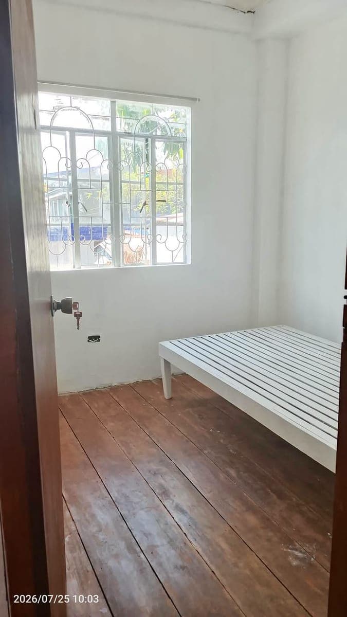 Room for rent student only located at puntod blk 4 district 7 Cagayan de Oro please pm for more and details - photo 3