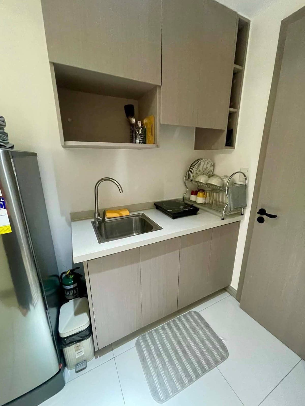 Prepping the unit for our next tenant! - photo 5