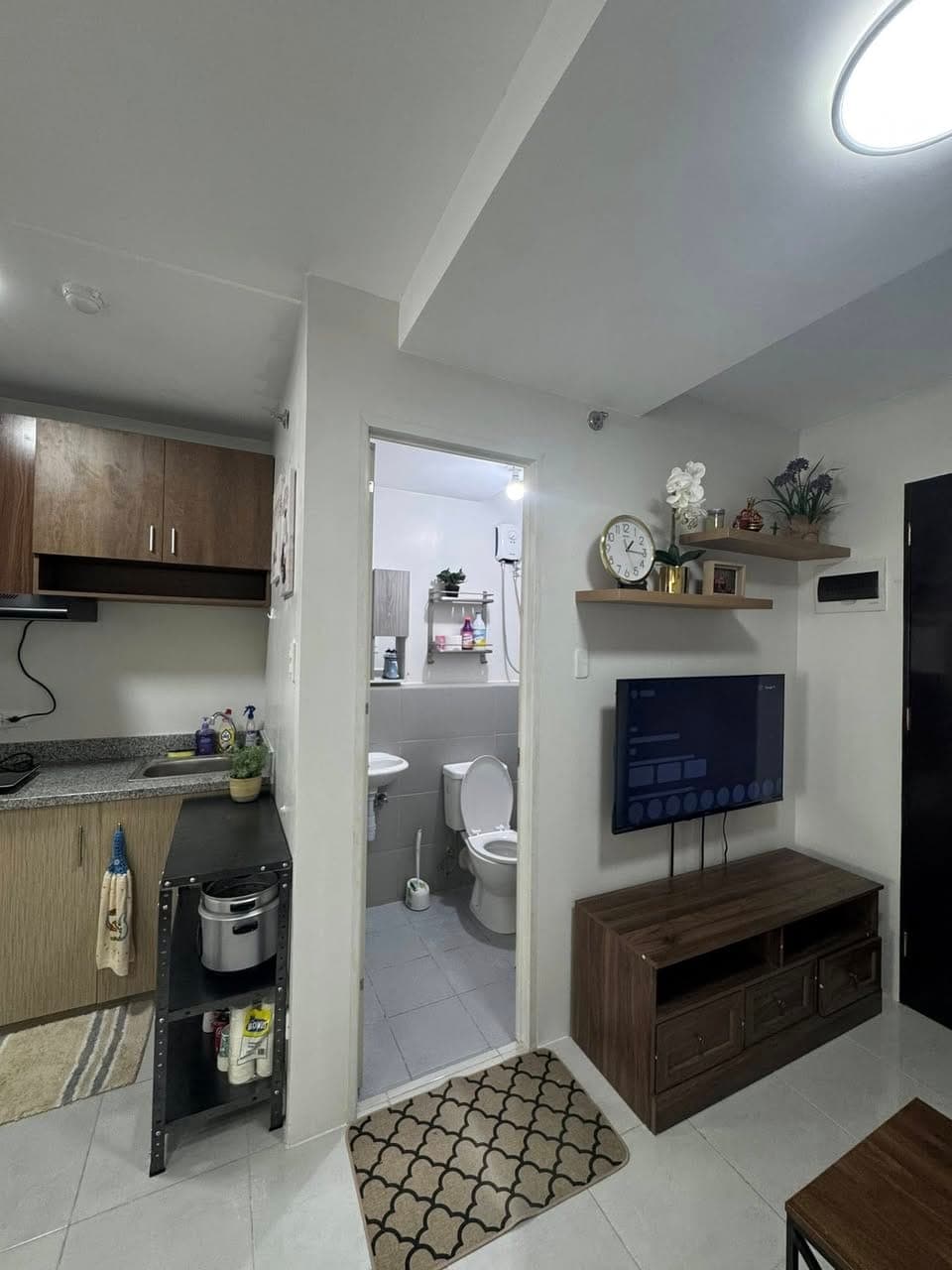 GNB’s 2-Bedroom Condo Unit is now AVAILABLE FOR RENT Available on the second week of May - photo 2