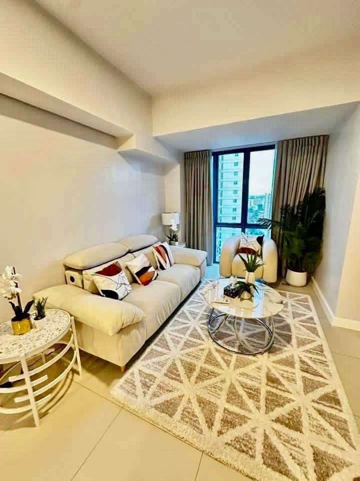 For Rent 1 Bedroom Corner unit at 38th Park Avenue CITP, Cebu City - photo 2