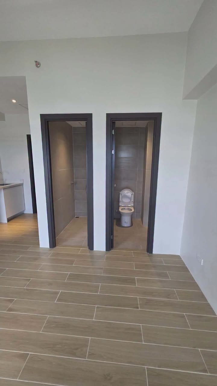 Small Office Home Office condo unit for monthly to long-term rental‼️ - photo 4