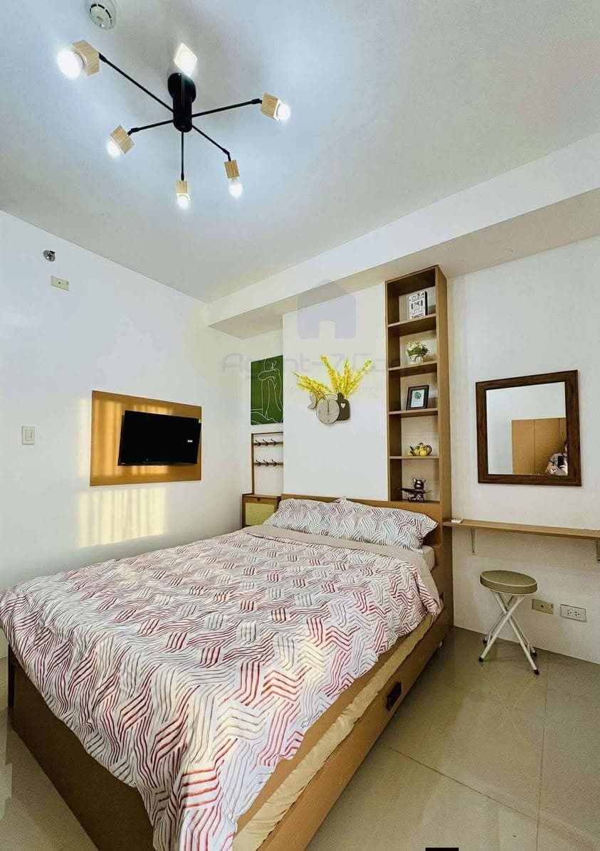 FOR RENT IN WEST JONES RES. - photo 1