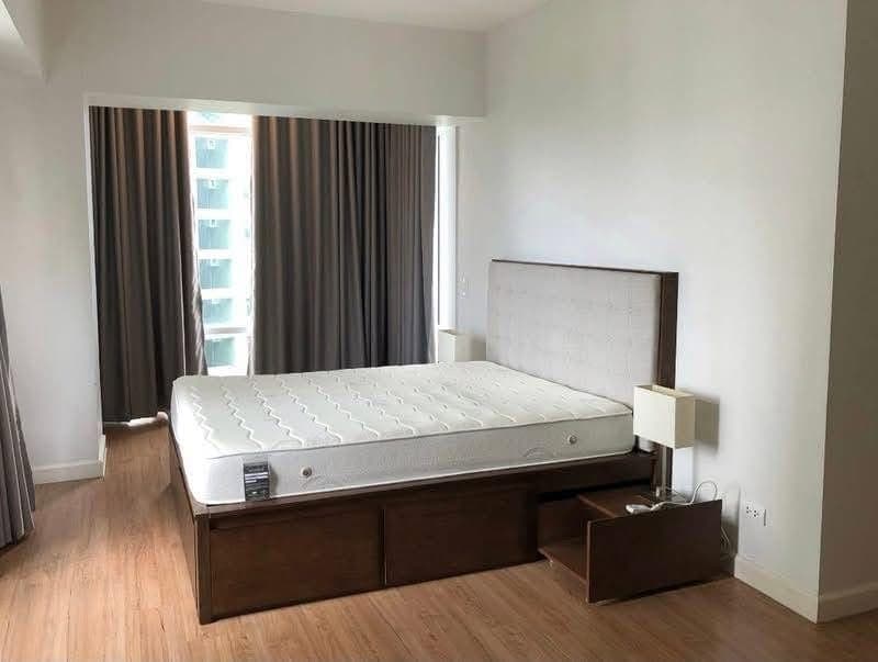 📣3br with balcony and parking in Two Serendra for Rent‼️ - photo 5