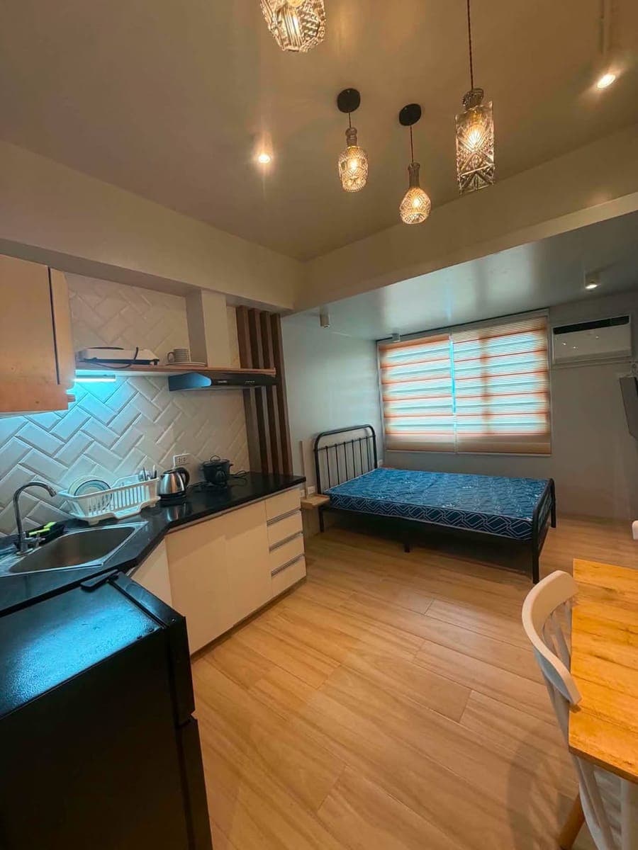 Condo For Rent - photo 2