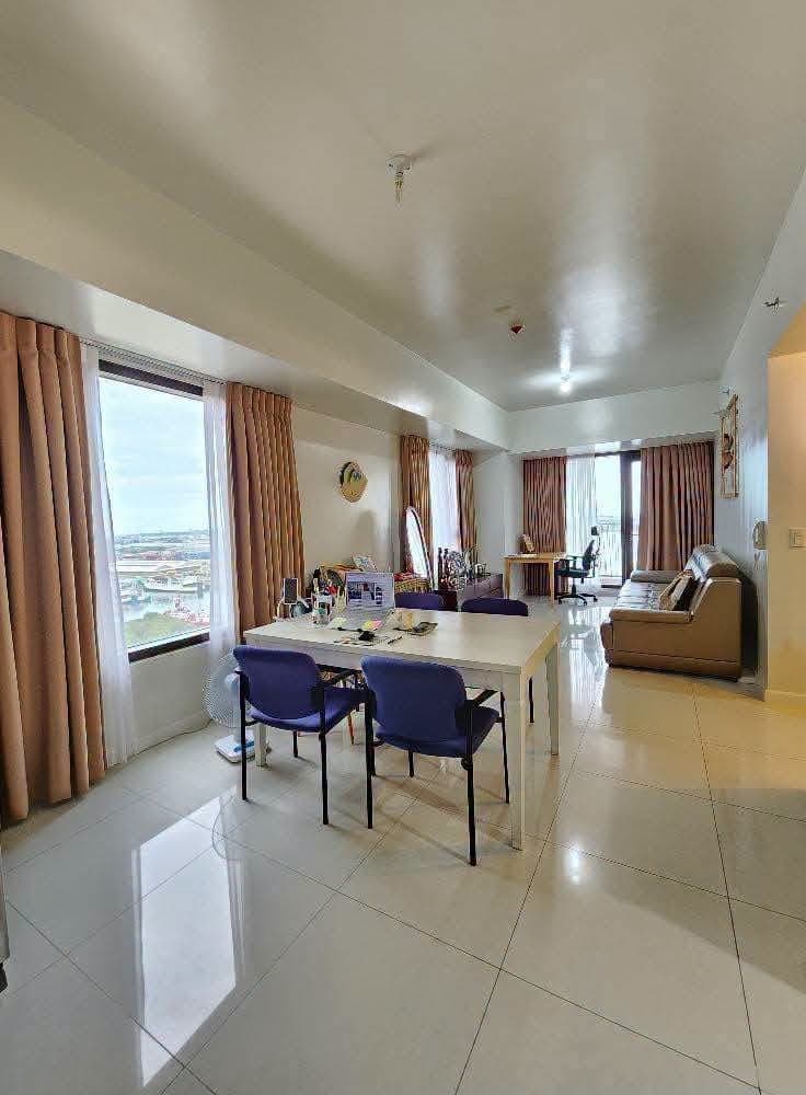 For Rent 3 Bedroom Condo - photo 2