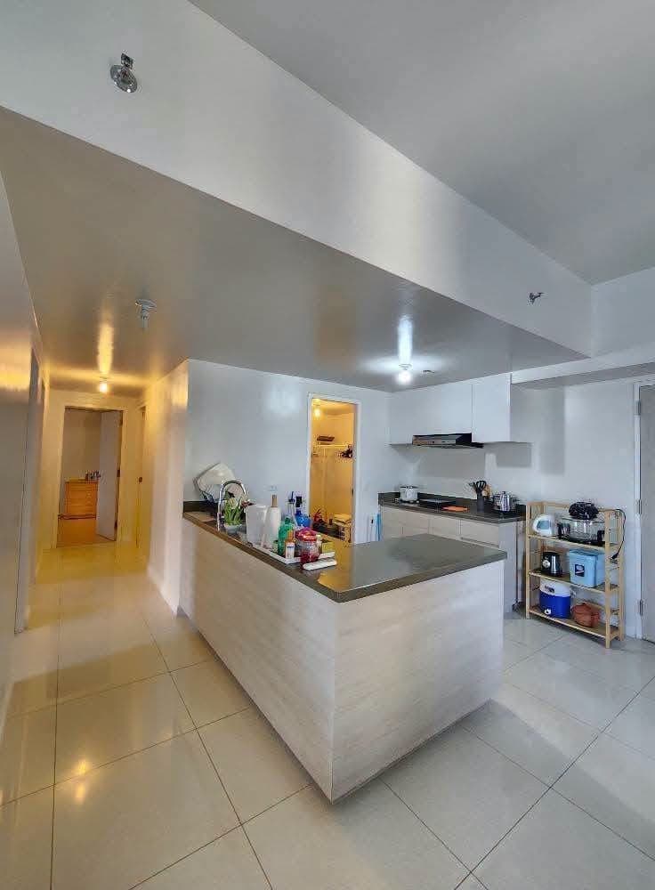 For Rent 3 Bedroom Condo - photo 5