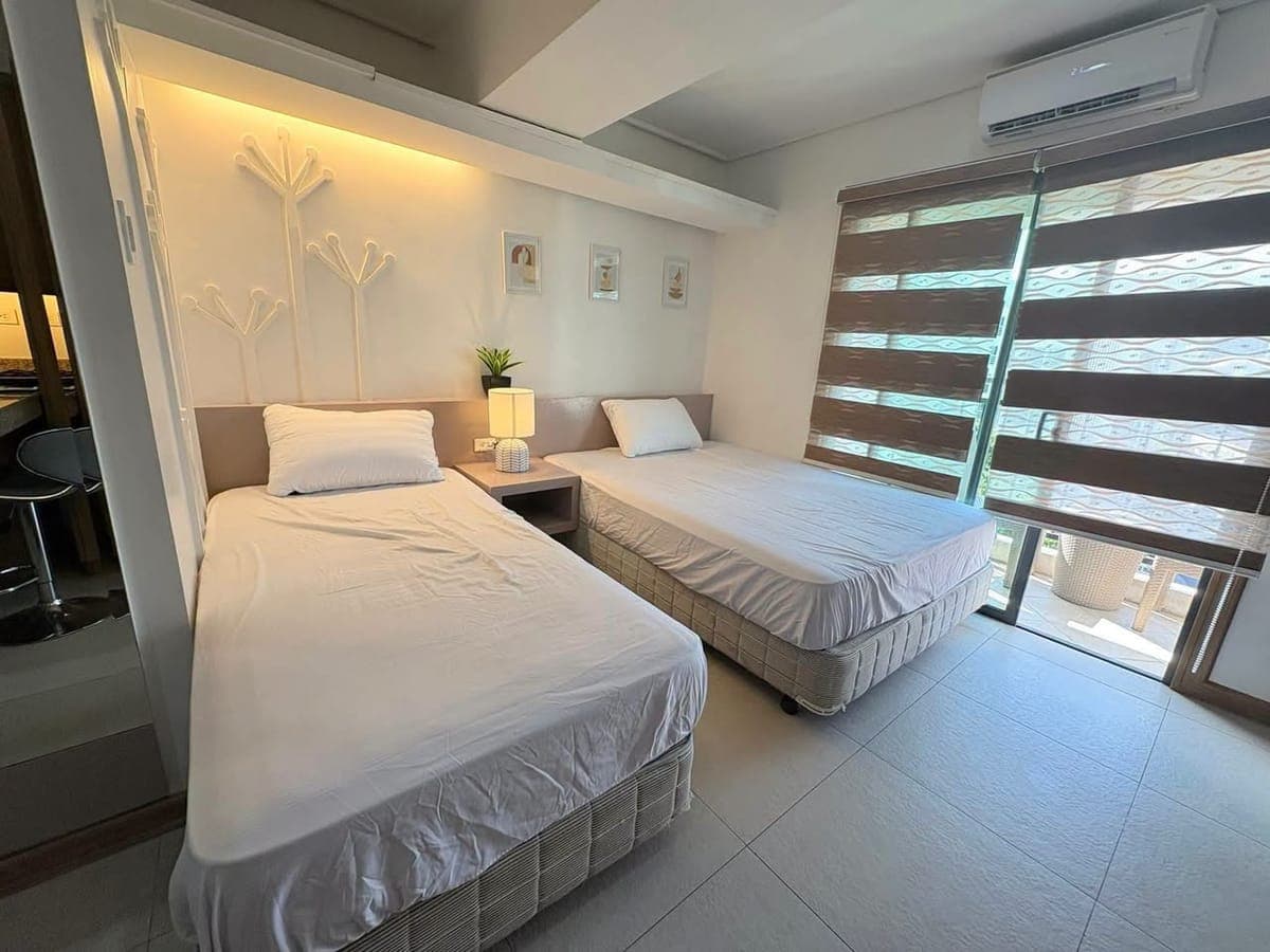 ✨ 𝐅𝐎𝐑 𝐑𝐄𝐍𝐓: FURNISHED STUDIO UNIT with Balcony✨ - photo 1