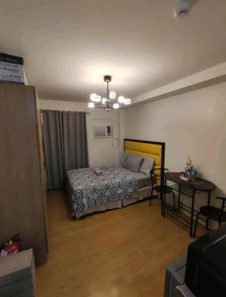 We have 2 available corner unit for rent near fuente 3 months minimum of stay pm available  longterm... - photo 4