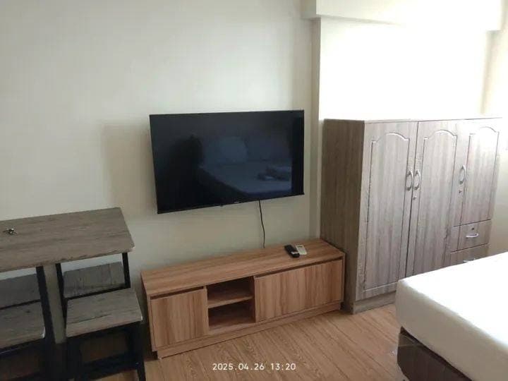 We have 2 available corner unit for rent near fuente 3 months minimum of stay pm available  longterm... - photo 5