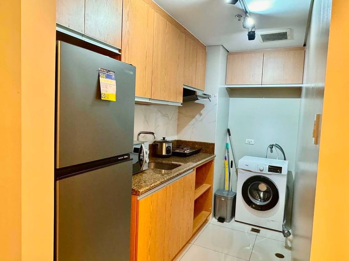FOR RENT - photo 2