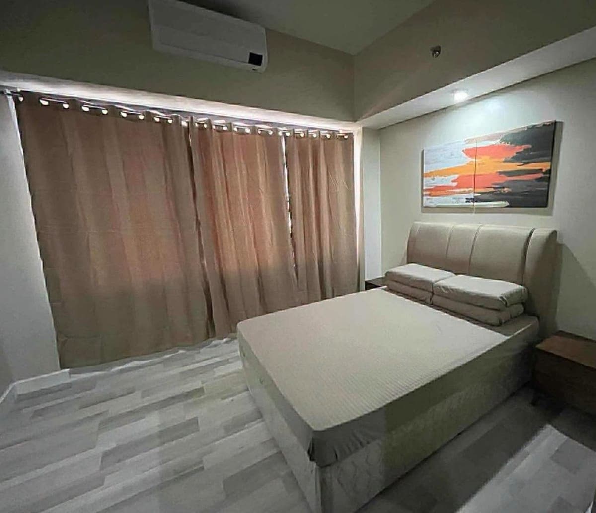 Be the First to rent in the heart of the City - photo 1