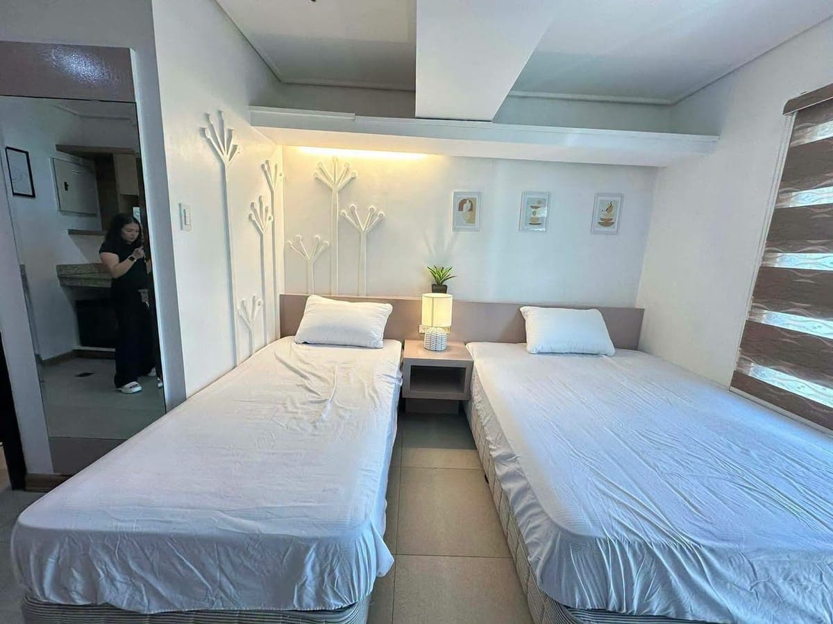 ✨ 𝐅𝐎𝐑 𝐑𝐄𝐍𝐓: FURNISHED STUDIO UNIT with Balcony✨ - photo 3