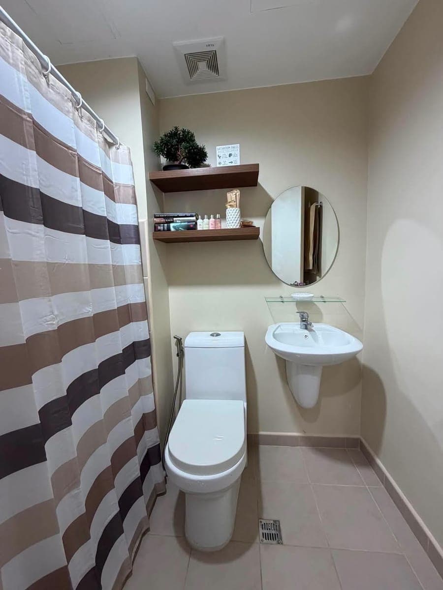 Condo for rent in Aspira, a fully furnished unit located in the heart of the city. Free wifi. - photo 4