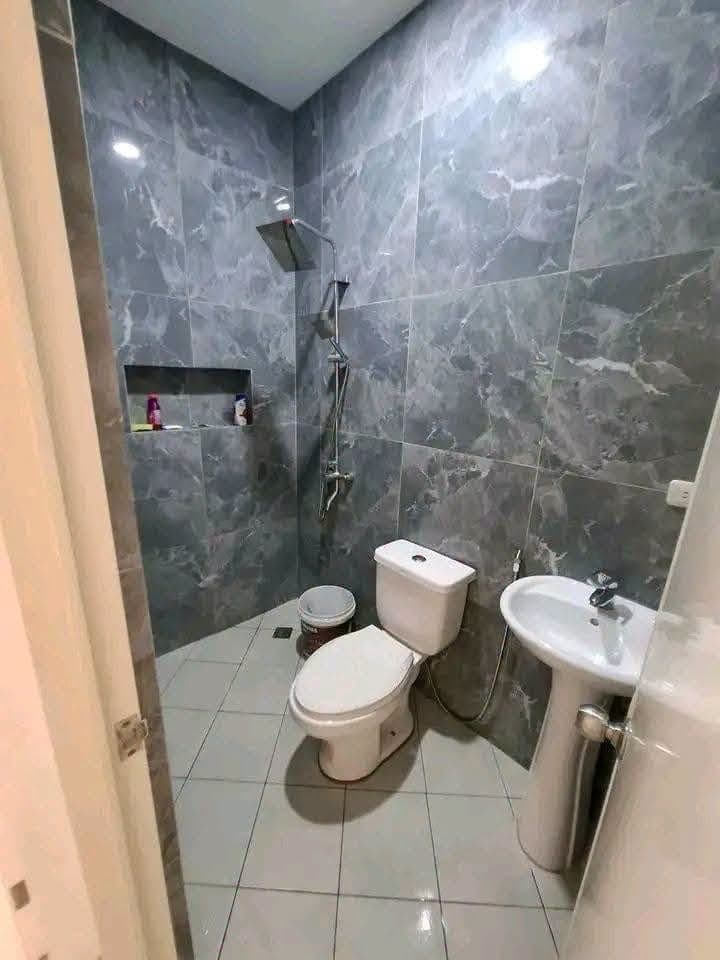 FOR RENT 3-Bedrooms | Pet Friendly Townhouse in Anika Homes, Labangon near CIT - photo 4