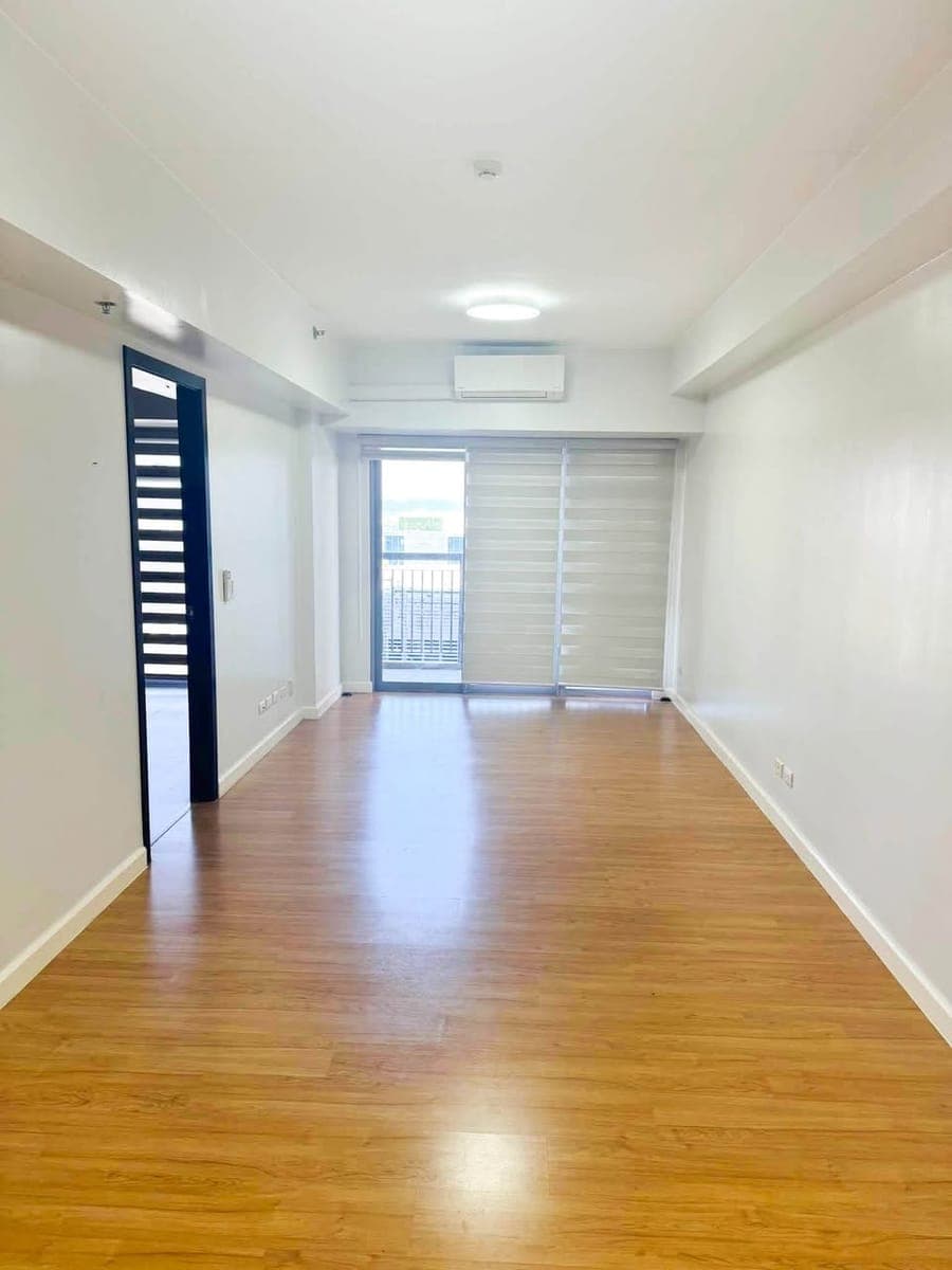 FOR RENT - photo 1