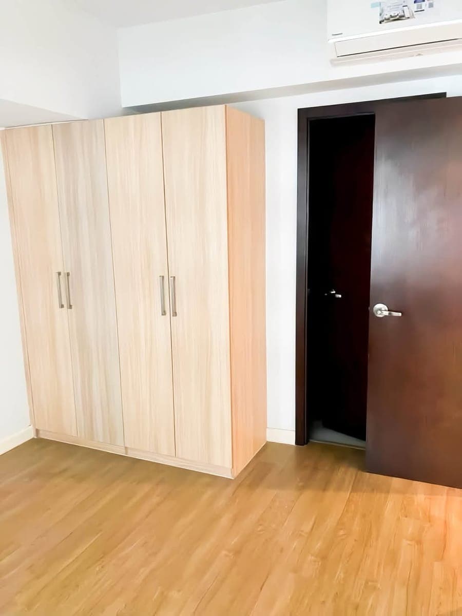 For Rent - photo 2