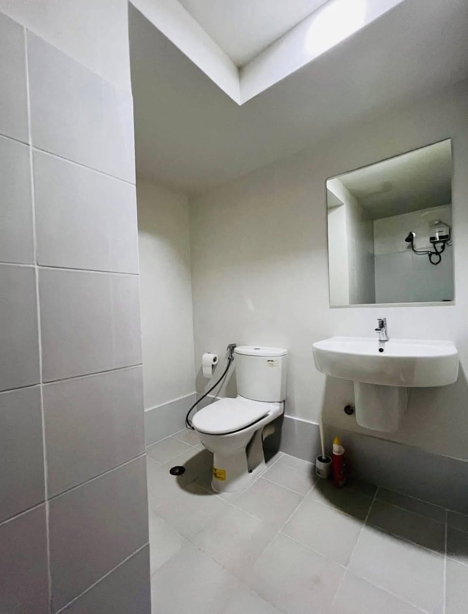 𝙁𝙊𝙍 𝙇𝙀𝘼𝙎𝙀: 𝘽𝙧𝙖𝙣𝙙 𝙉𝙚𝙬 𝙁𝙪𝙧𝙣𝙞𝙨𝙝𝙚𝙙 𝙎𝙩𝙪𝙙𝙞𝙤 𝙖𝙩 𝙏𝙖𝙛𝙩 𝙀𝙖𝙨𝙩 𝙂𝙖𝙩𝙚... - photo 5