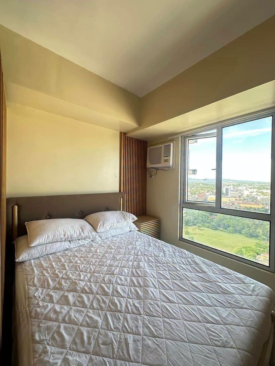 FOR RENT Fully Furnished Studio Unit - photo 1