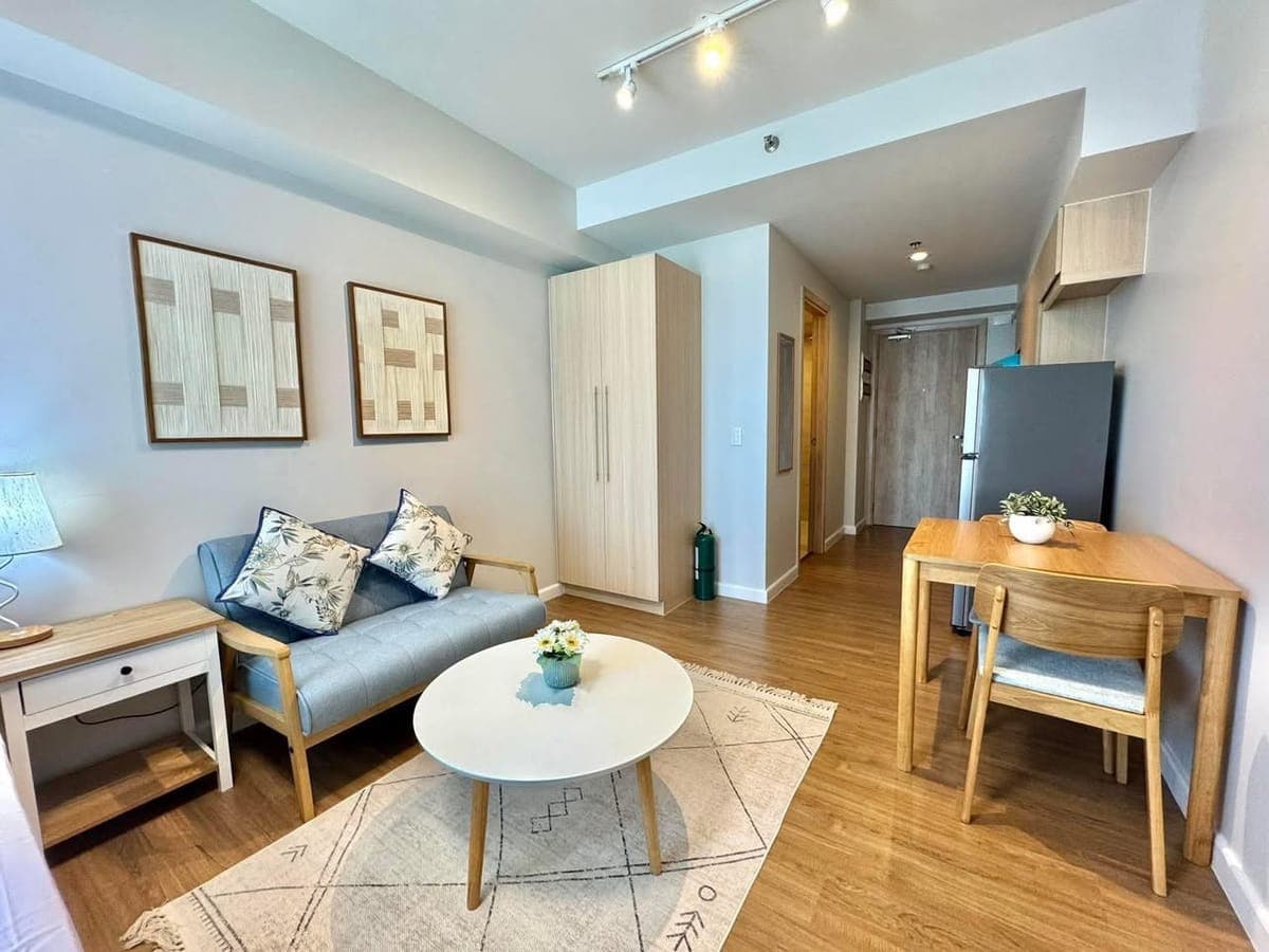 For Rent: Studio at Solinea Tower 4 infront Ayala Center Cebu - photo 5