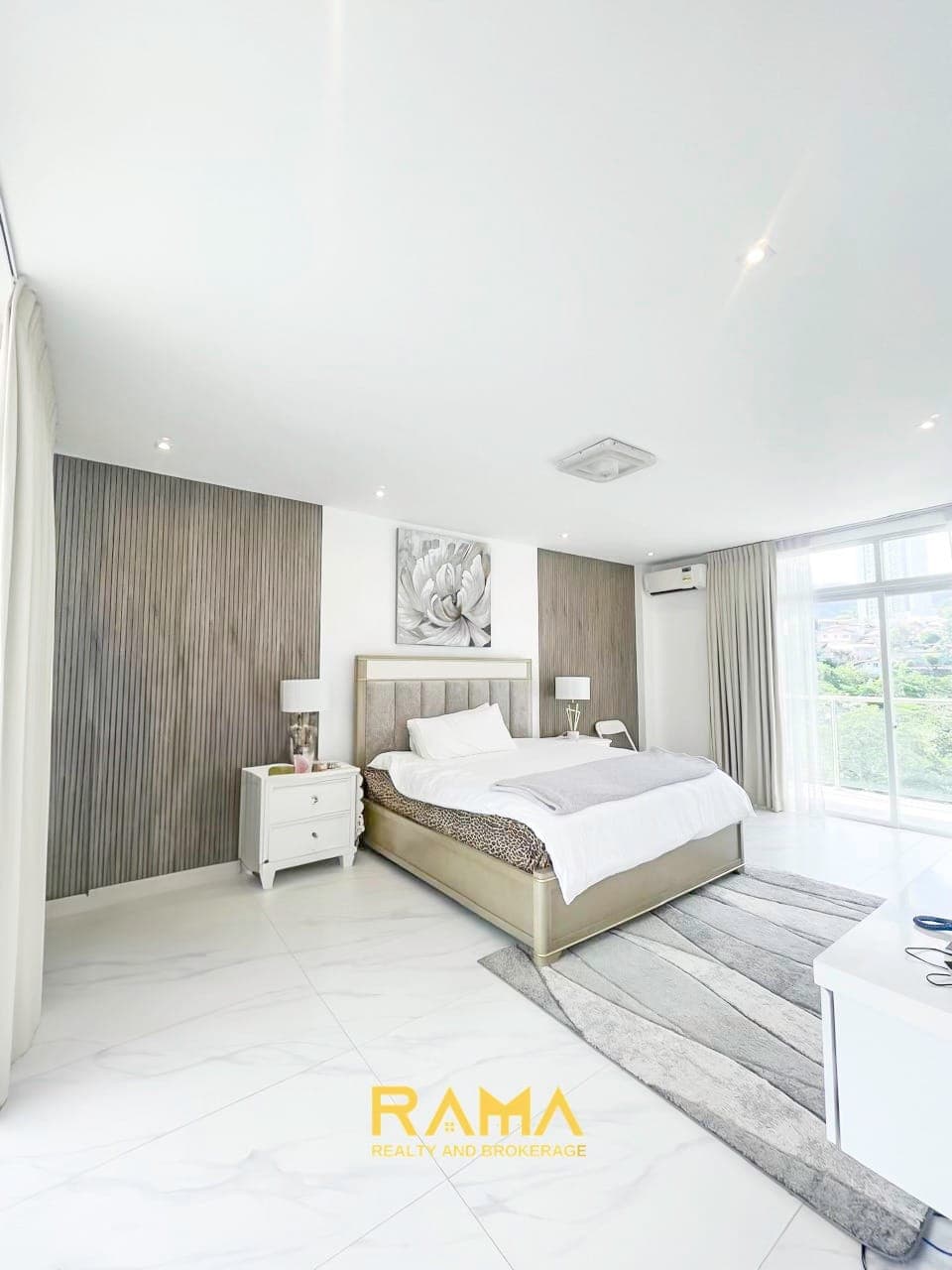 Hidden Village House for Sale / Rent - photo 4