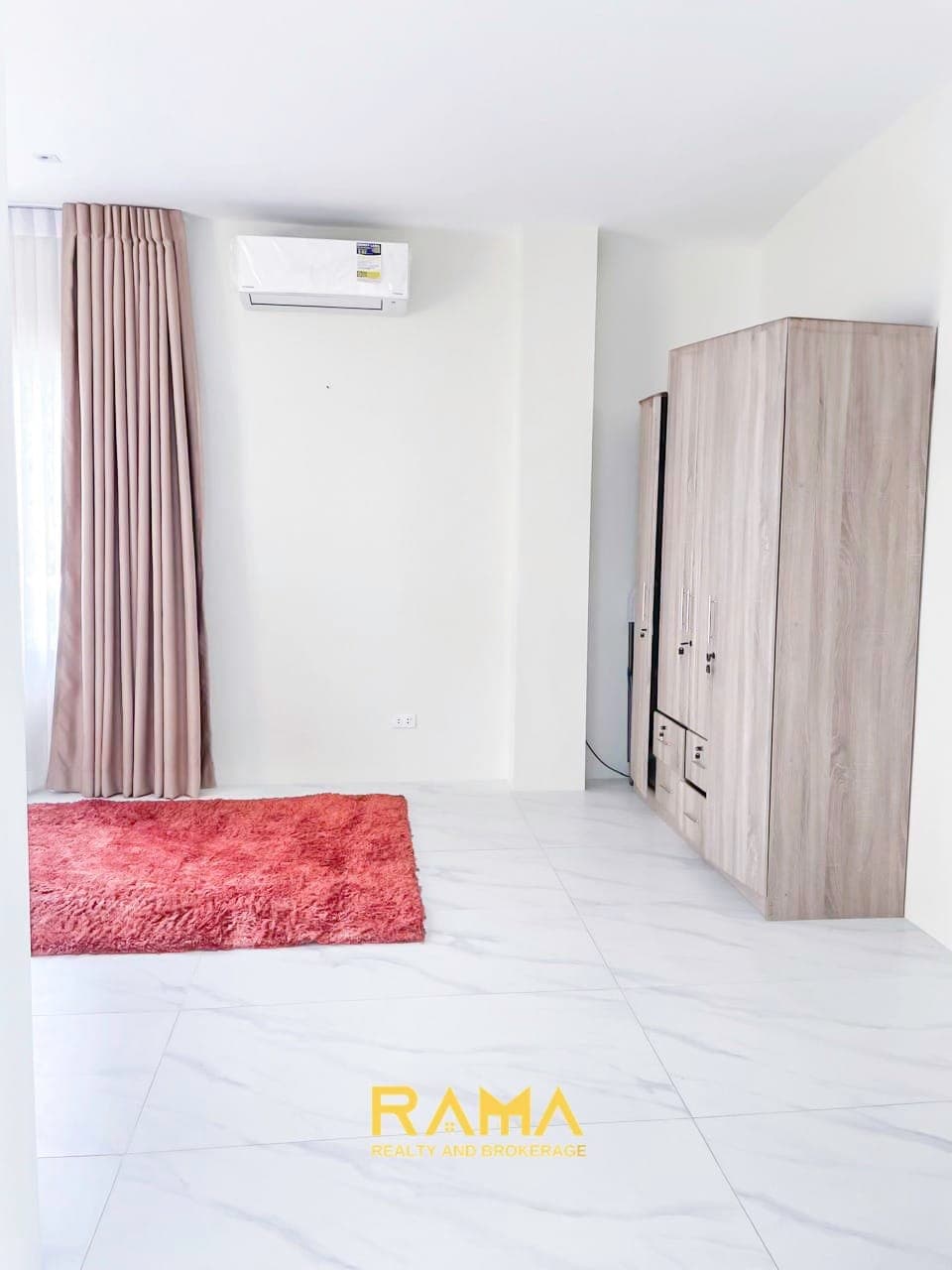 Hidden Village House for Sale / Rent - photo 5