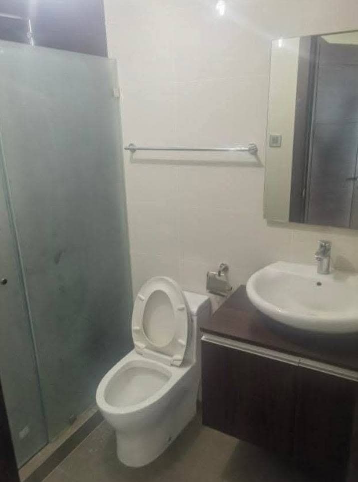 For rent 1 bedroom unit at trion tower 3 - photo 2