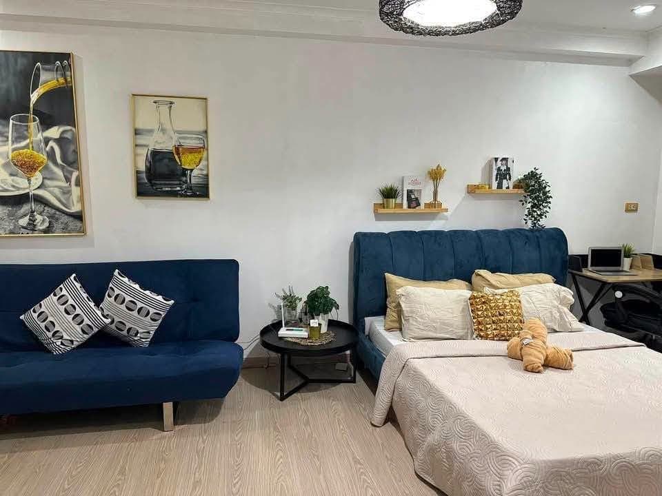 FOR LEASE: Fully furnished Studio unit at SOMA, BGC - photo 4