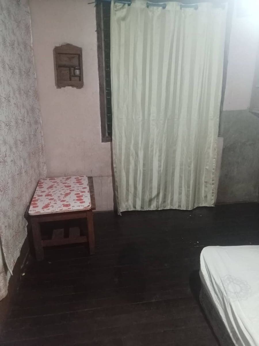 Room For Rent - photo 1