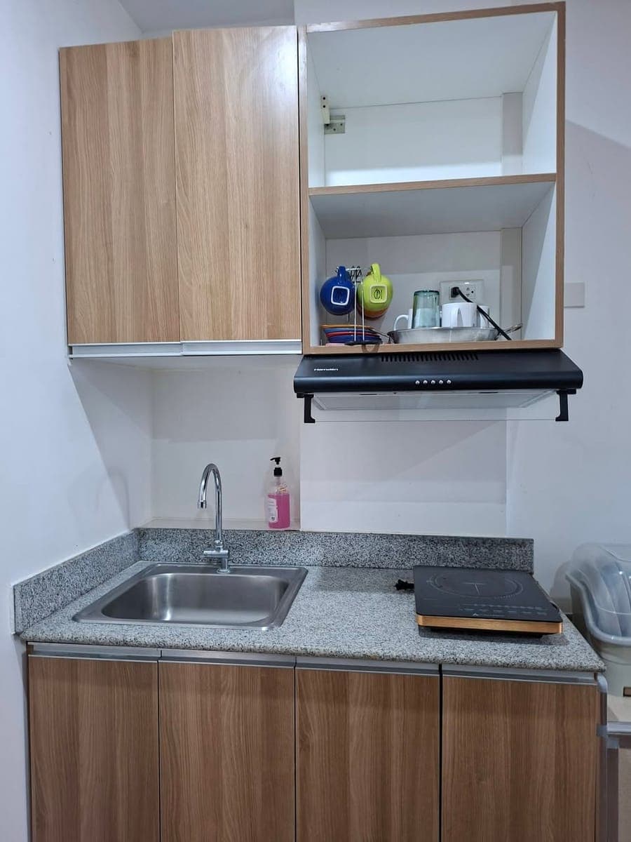 1 bedroom condo for rent - photo 2