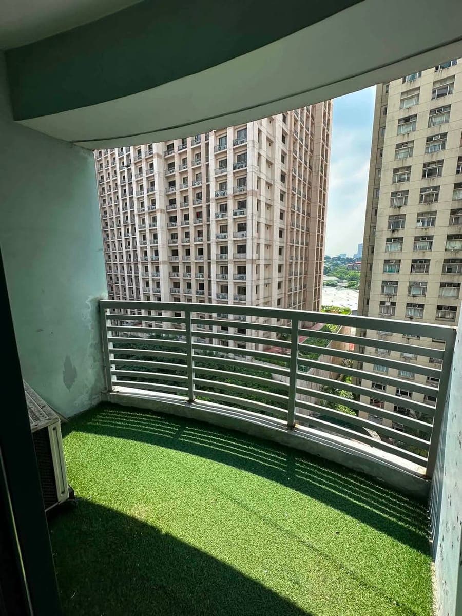 One Central Park – Eastwood City (FOR LEASE / FOR SALE) - photo 3