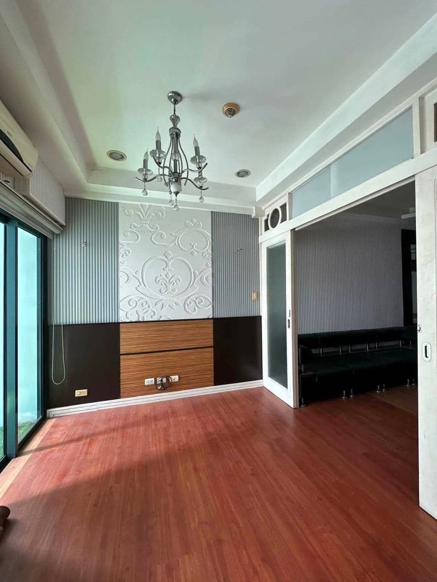 One Central Park – Eastwood City (FOR LEASE / FOR SALE) - photo 4