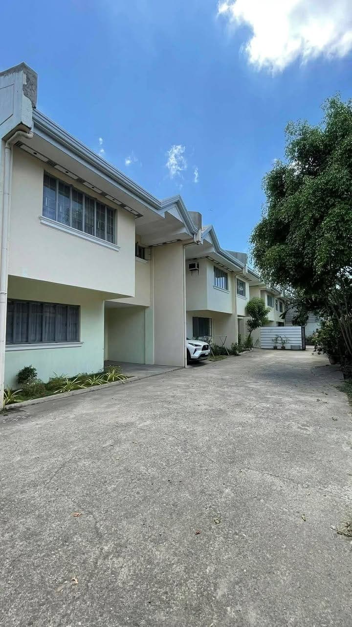 SPACIOUS LAHUG FAMILY HOME 🏠👨‍👩‍👧‍👦 - photo 1