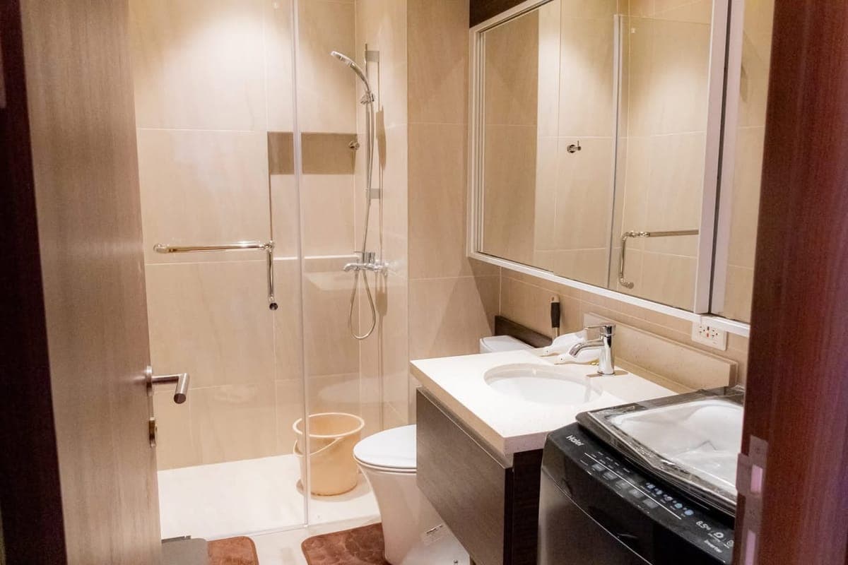 NEW UNIT TAMBULI RESIDENCE - 1B (Tower E) 10th floor for rent‼️( short & long term) 47.5 SQM - photo 4