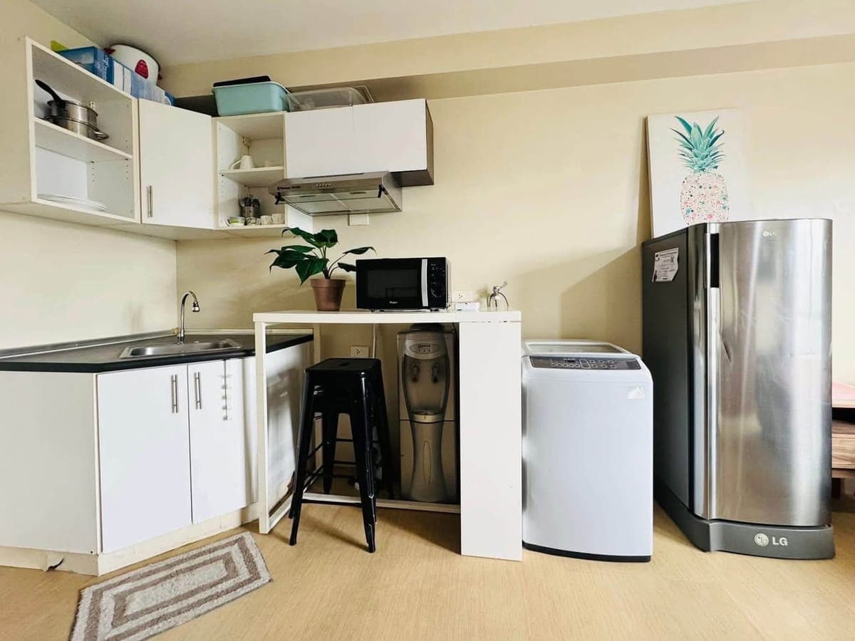 𝙁𝙊𝙍 𝙇𝙀𝘼𝙎𝙀: 𝙁𝙪𝙧𝙣𝙞𝙨𝙝𝙚𝙙 𝙎𝙩𝙪𝙙𝙞𝙤 𝙞𝙣 𝘾𝙚𝙗𝙪 𝙄𝙏 𝙋𝙖𝙧𝙠 - photo 4