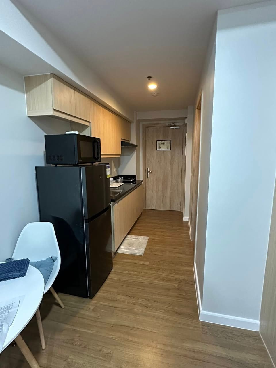 Condo Studio for rent across Ayala Center Cebu. Fully Furnished - photo 3