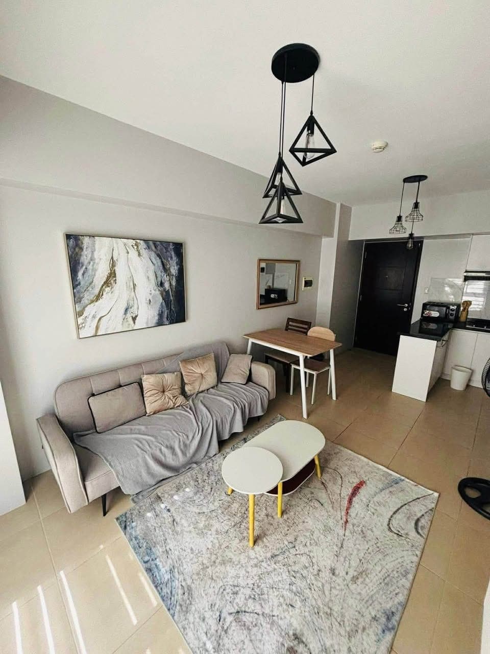 𝙁𝙊𝙍 𝙇𝙀𝘼𝙎𝙀: 𝙁𝙪𝙡𝙡𝙮 𝙁𝙪𝙧𝙣𝙞𝙨𝙝𝙚𝙙 1-𝘽𝙚𝙙𝙧𝙤𝙤𝙢 𝙞𝙣 𝘼𝙫𝙞𝙙𝙖 𝙍𝙞𝙖𝙡𝙖 𝙏𝙤𝙬�... - photo 2