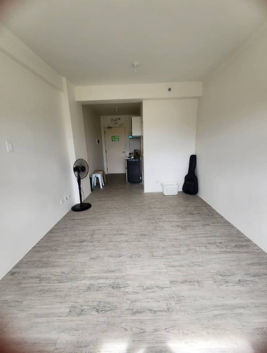 🏢 STUDIO UNIT CONDO FOR RENT - photo 1