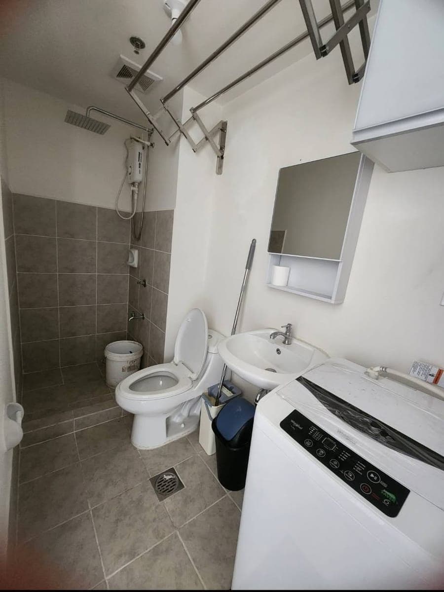 🏢 STUDIO UNIT CONDO FOR RENT - photo 2