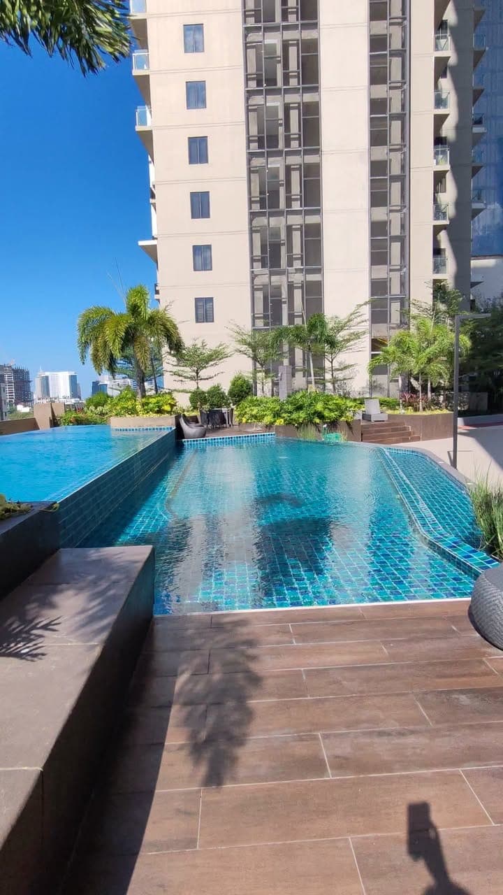 For Rent‼️1BR Unit At Baseline Center - photo 1