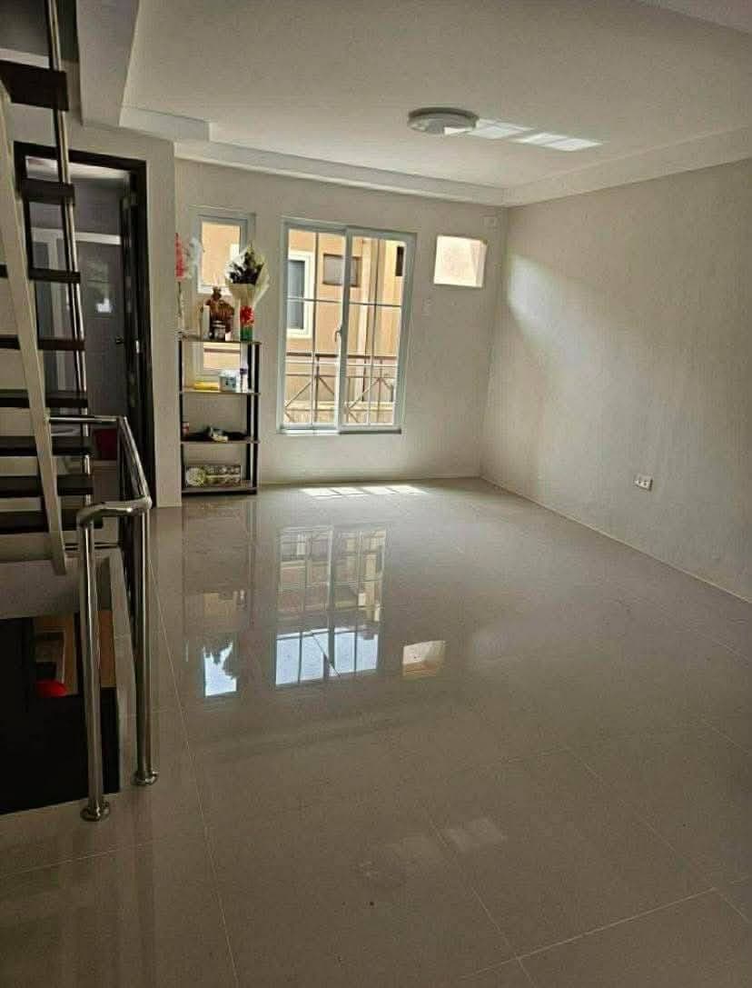 Just Listed..! - photo 5