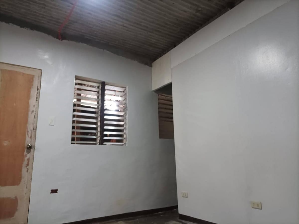 ROOM FOR RENT - photo 2