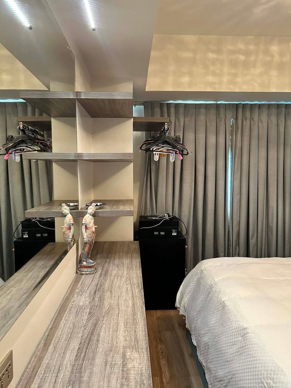 🚨 FOR RENT – PRIME IT PARK CONDO! - photo 4