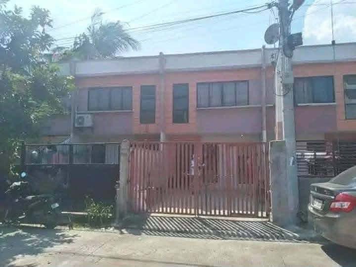 🧧🏡For Rent House and Lot🏡🧧 - photo 1