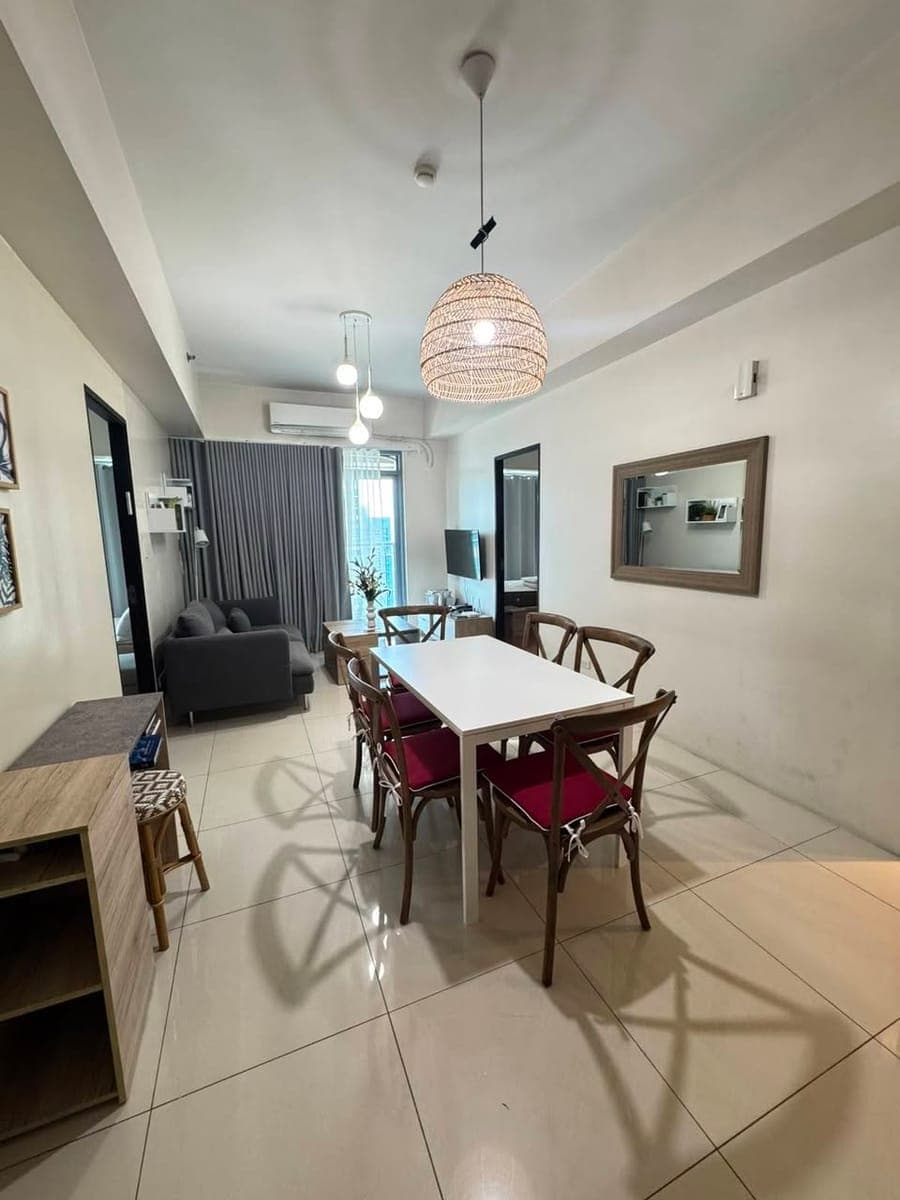 Park West, BGC - photo 1