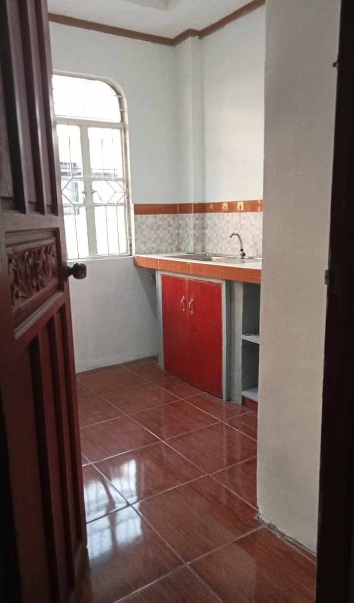 ROOM FOR RENT - photo 2