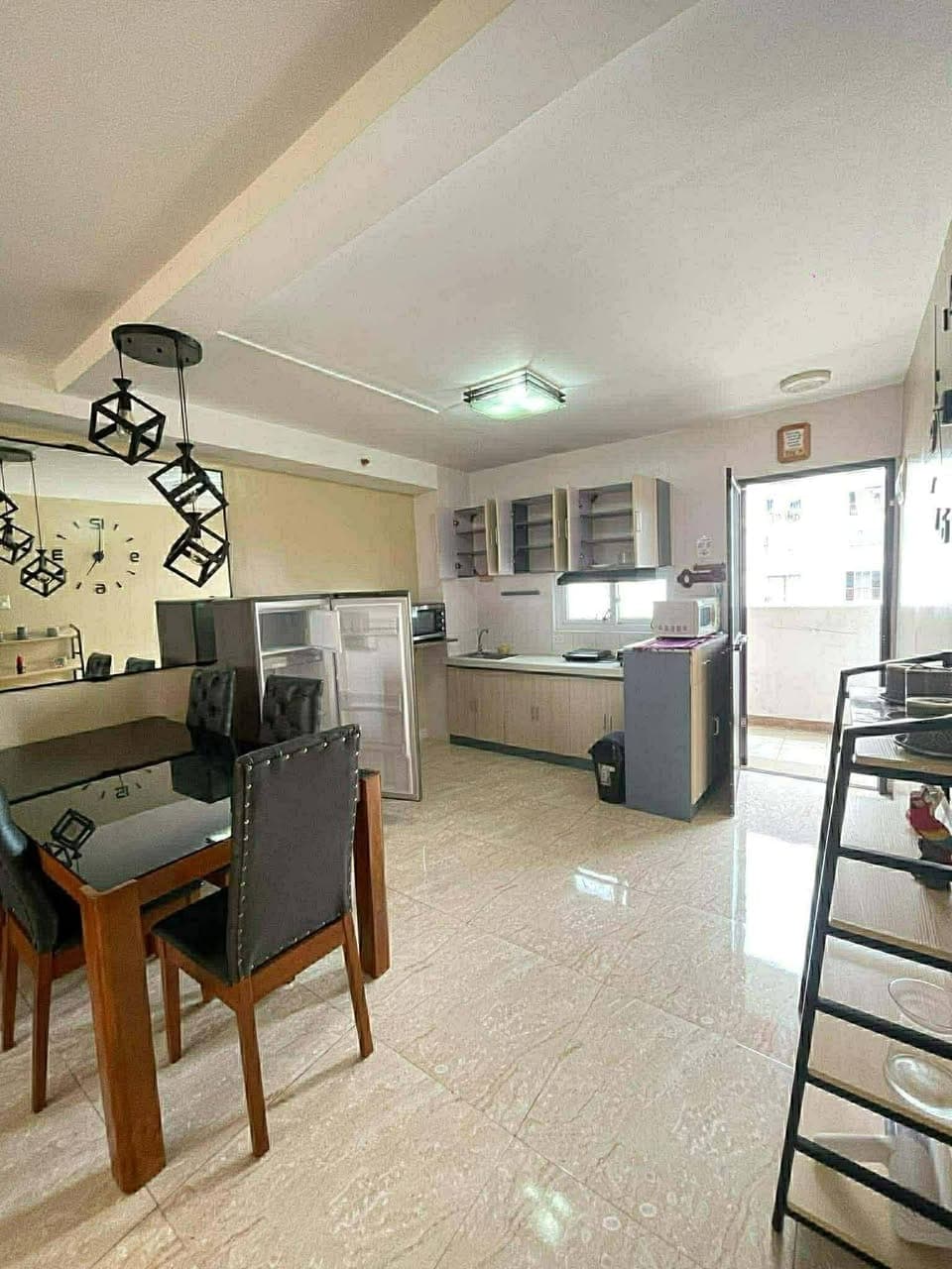 For rent! 23k/month Fully furnished 2 bedroom unit in Saekyung Marigondon, Lapulapu City - photo 2