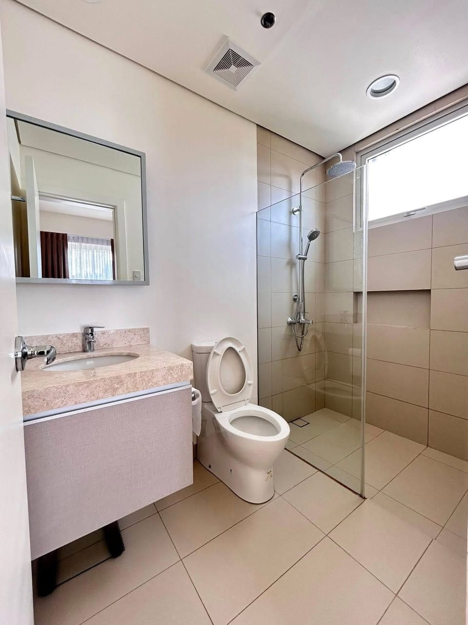 🏙️ 3BR FOR RENT: 32 SANSON BY ROCKWELL - photo 5